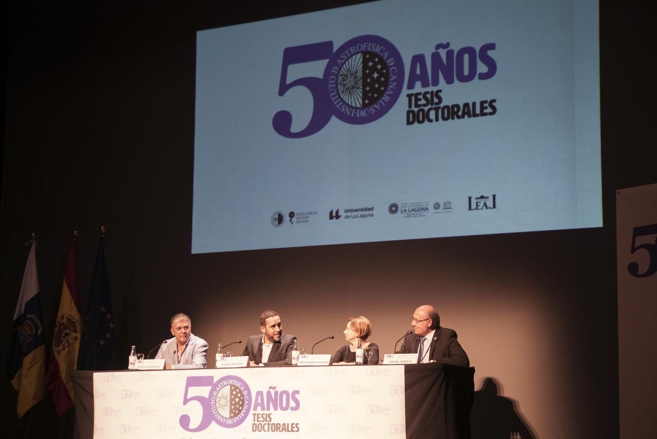 Inauguración del congreso "Impulsando la Astrofísica en España: 50 años de tesis doctorales en el IAC"