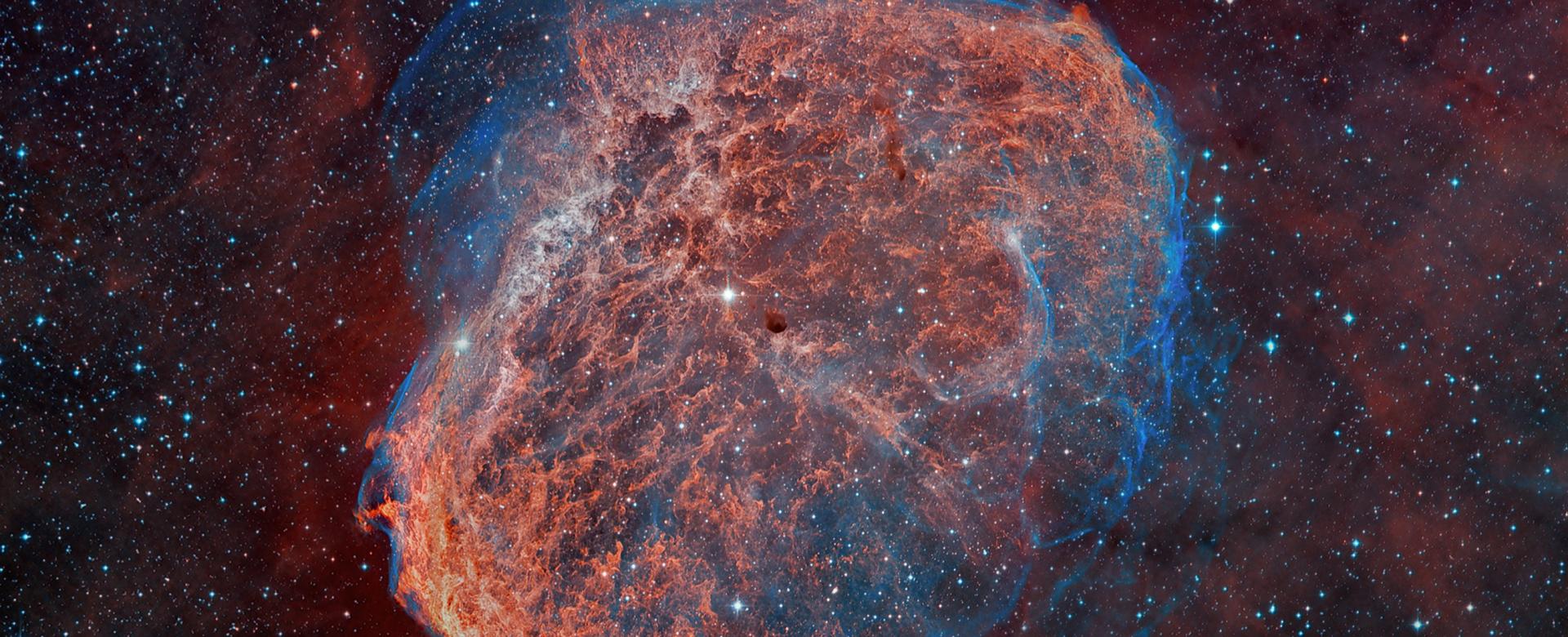 Crescent Nebula (NGC 6888)