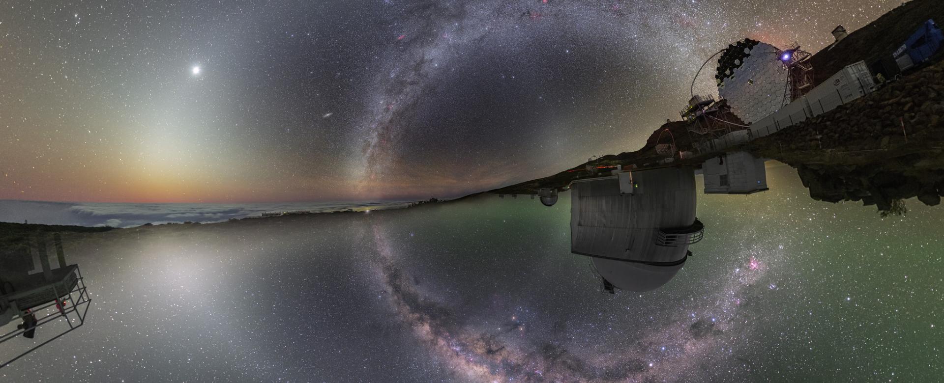 Dos hemisferios Astronomy Picture of the Day (APOD) on February 27th 2020