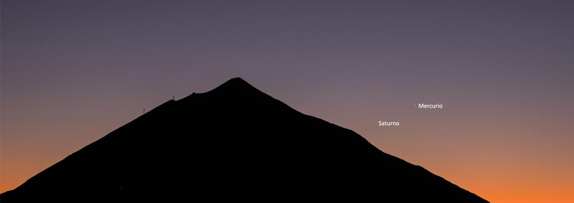 Mercurio y Saturno tras la puesta de Sol con el Teide 
