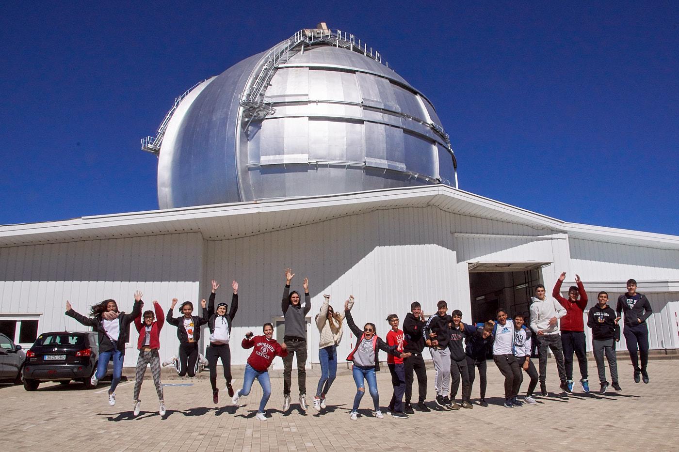 Students of the Colegio Santo Domingo de Guzmán during the visit to the Gran Telescopio Canarias (GTC) of the programme "Nuestros Alumnos y el ORM" (Our Students and the ORM)