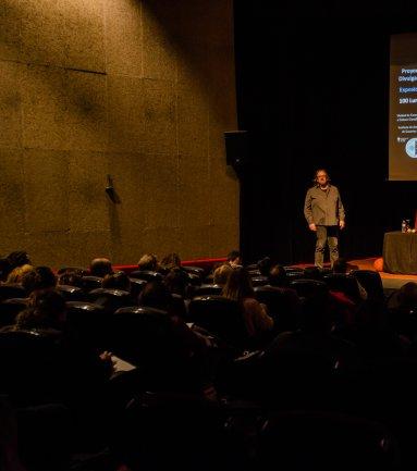 Inaugurada la exposición “100 Lunas cuadradas” en el Museo de la Ciencia y el Cosmos