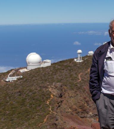 Estrellas de la literatura ‘tocan el cielo’ en el Observatorio de La Palma