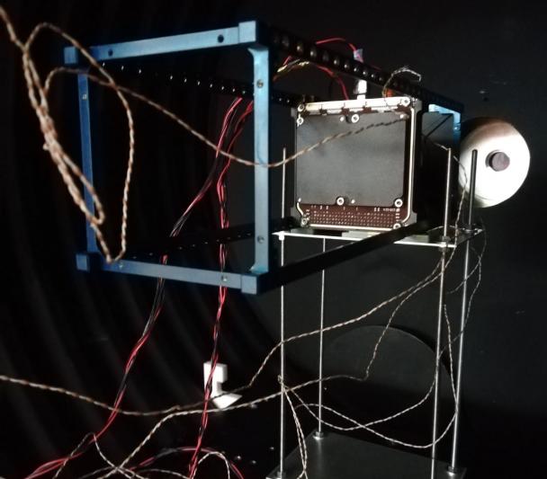Imagen del instrumento DRAGO en el interior de la cámara de termo-vacío