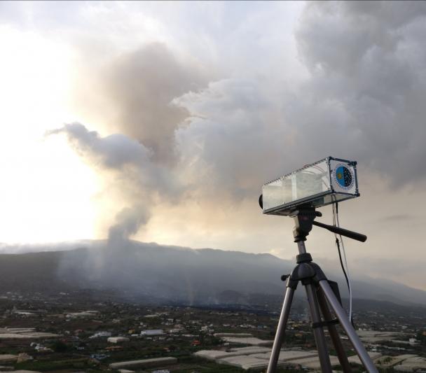 Drago camera takes pictures of Cumbre Vieja volcano Drago camera takes pictures of Cumbre Vieja volcano
