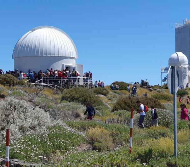 Visitors during the Open Days 2019 to the Teide Observatory. Credit: IAC. Visitors during the Open Days 2019 to the Teide Observatory. Credit: IAC.