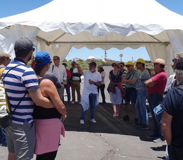 Pere Pallé (IAC) during the Open Days 2019 at the Teide Observatory. Credit: IAC. 