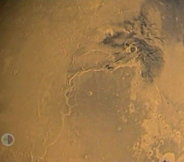 Recorrido por la superficie de Marte de polo a polo