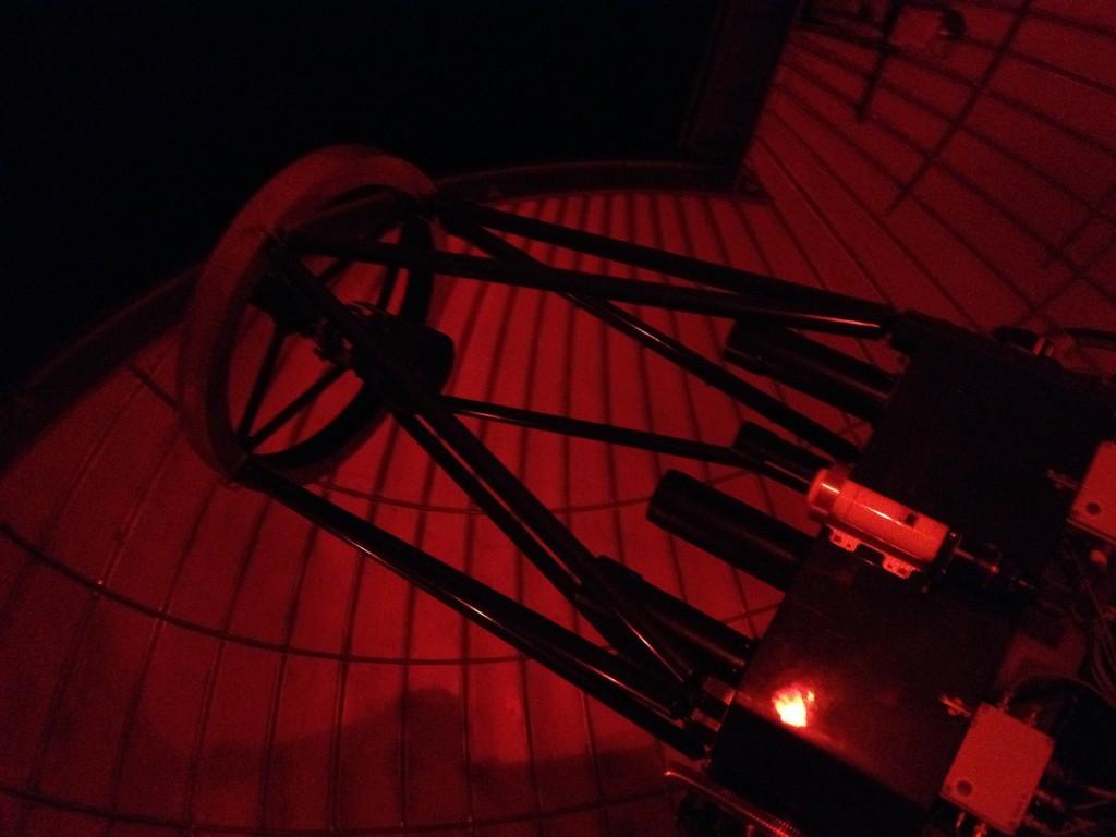Telescopio IAC-80, de 80 cm de diámetro, instalado en el Observatorio del Teide (Tenerife). Foto: Carmen del Puerto (IAC).