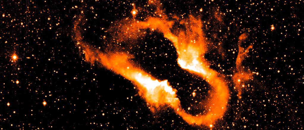 La Nebulosa del Antifaz. Imagen obtenida con el telescopio NTT, de ESO, en La Silla (Chile).Romano Corradi et. al. (IAC).