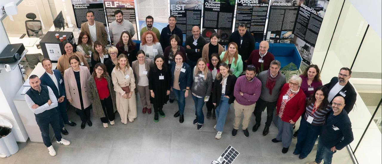 Participantes en la reunión 'Sinergias para el éxito: maximizando oportunidades de financiación mediante la colaboración estratégica' / Inés Bonet (IAC)