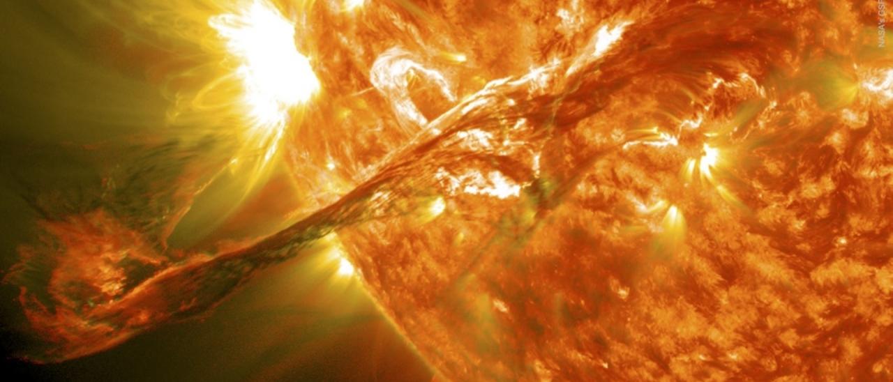 Imagen de la atmósfera solar mostrando una eyección de masa coronal. Crédito: NASA/SDO