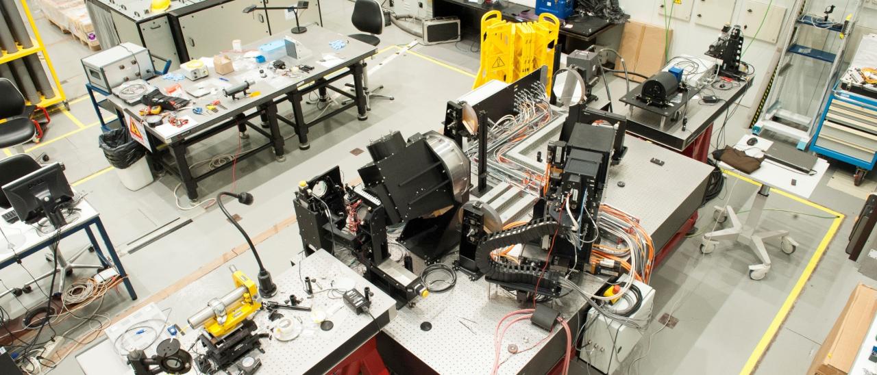 Global View of the GTCAO optical bench with all its componentes installed during the laboratory tests