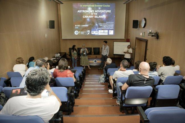 Un verano más, el IAC abre sus puertas a la formación de profesorado