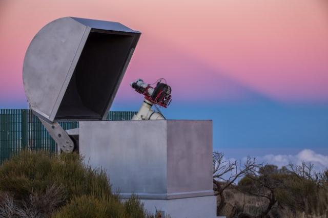 Astronomy at the Canary classrooms 