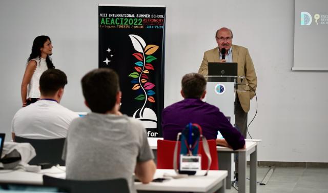 Rafael Rebolo, director of the IAC, during the presentation of AEACI 2022