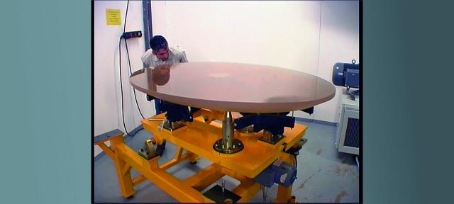 Arrival of the GTC tertiary mirror