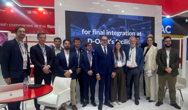 Spanish representatives posing with Josef Aschbacher, Director General of ESA, at the Spanish Pavilion during the International Astronautical Congress 2026 in Antalya.