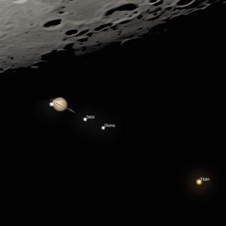 Simulación de la reaparición de Saturno tras ser ocultado por la Luna el  21 de agosto de 2024