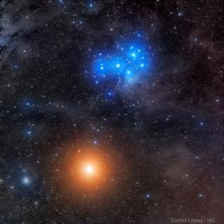 Imagen de la conjunción de Marte y las Pléyades obtenida el 4 de marzo 2021 con el Astrógrafo STC desde el Observatorio del Teide. Tiempos de exposición de 600 s en cada uno de los filtros RGB y 5x 600 s en L. Crédito: Daniel López / IAC.