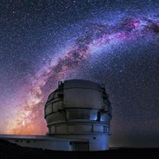 Imagen telescopio y Via Láctea