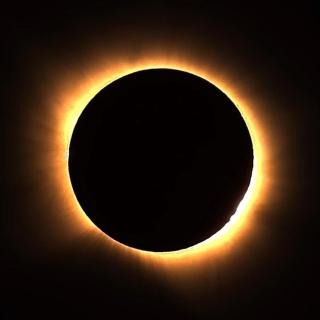 Imagen de la corona solar en el eclipse total de Sol del 12 de agosto tomada en Palencia / Santiago Torres