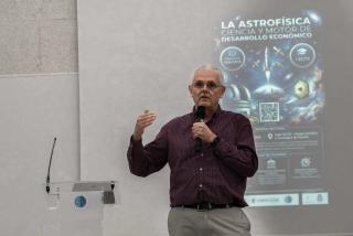 Valentín Martínez Pillet, Director of the IAC, speaks during the opening of the course on astrophysics and the space sector held at IACTEC.