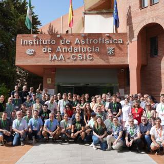 Participantes a la la segunda reunión de los grandes observatorios astronómicos de España celebrada en Granada Participantes a la la segunda reunión de los grandes observatorios astronómicos de España celebrada en Granada
