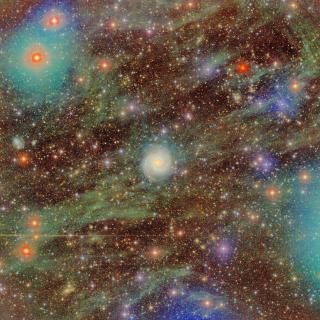 Campo entero observado por el estudio de la Galaxia M74 / IAC